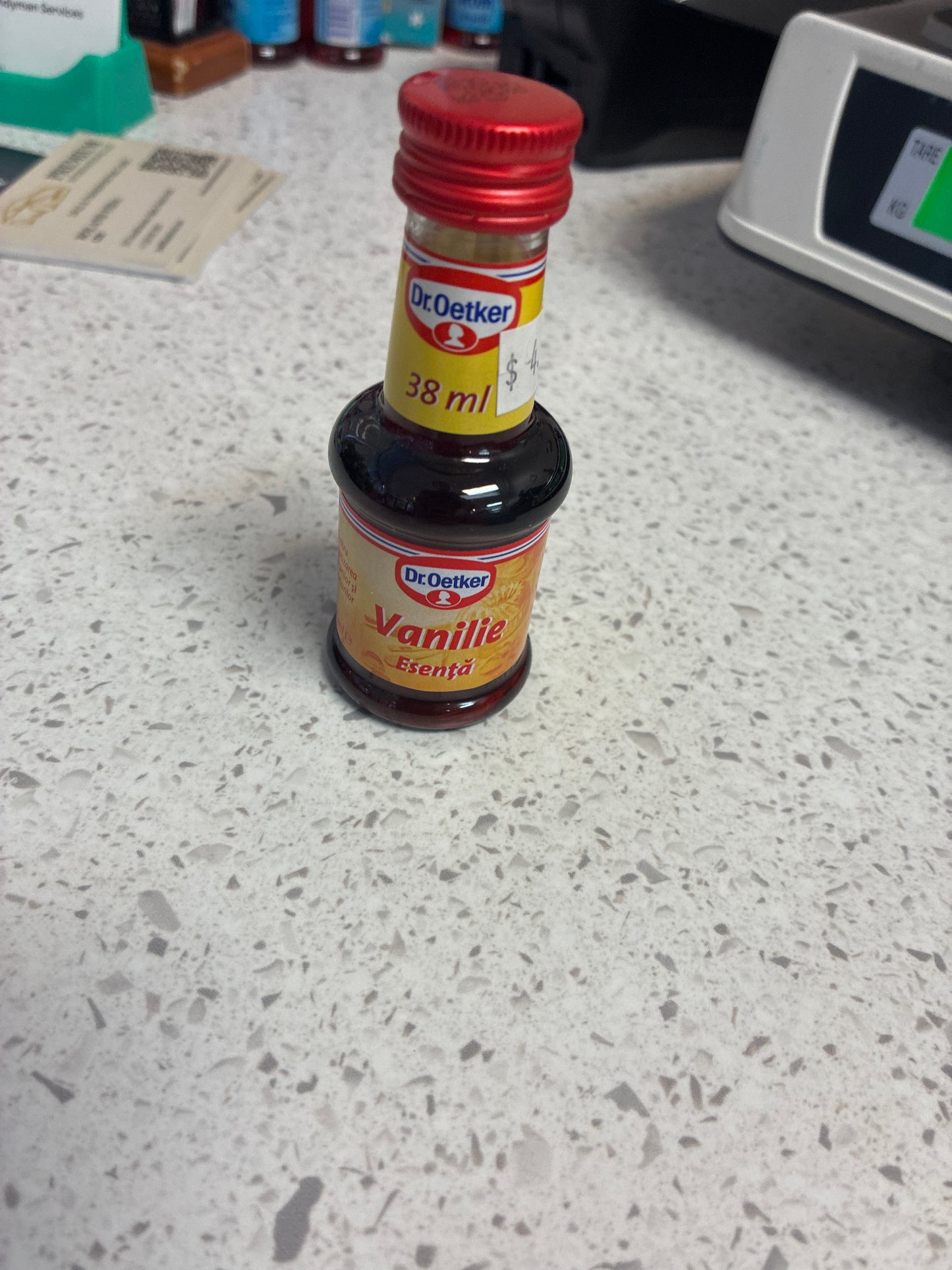 Dr Oetker Vanilla Essence 38 Ml