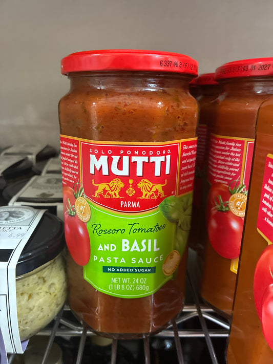 Mutti- Pasta Sauce W/ Basil 680g